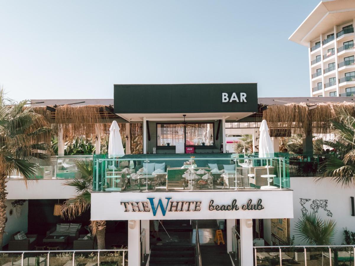 White Hotel Avsallar